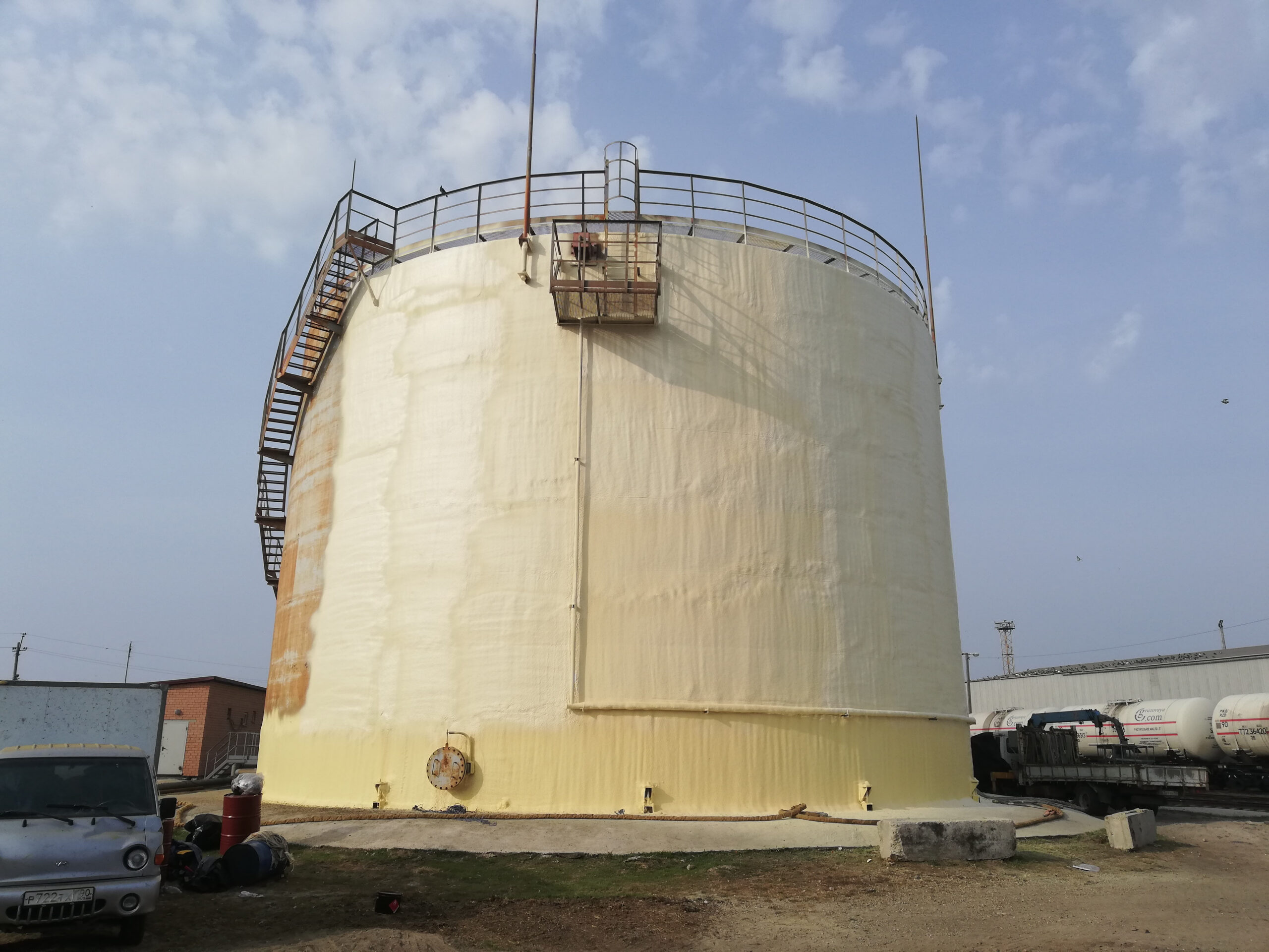 утепление нефтяного танка